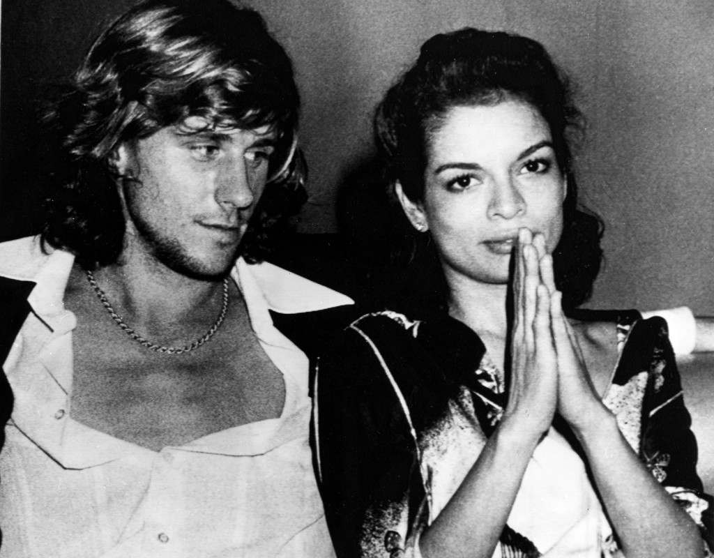Björn Borg, tennisspelare och Bianca Jagger, politisk aktivist, på nattklubben Studio 54 i New York.