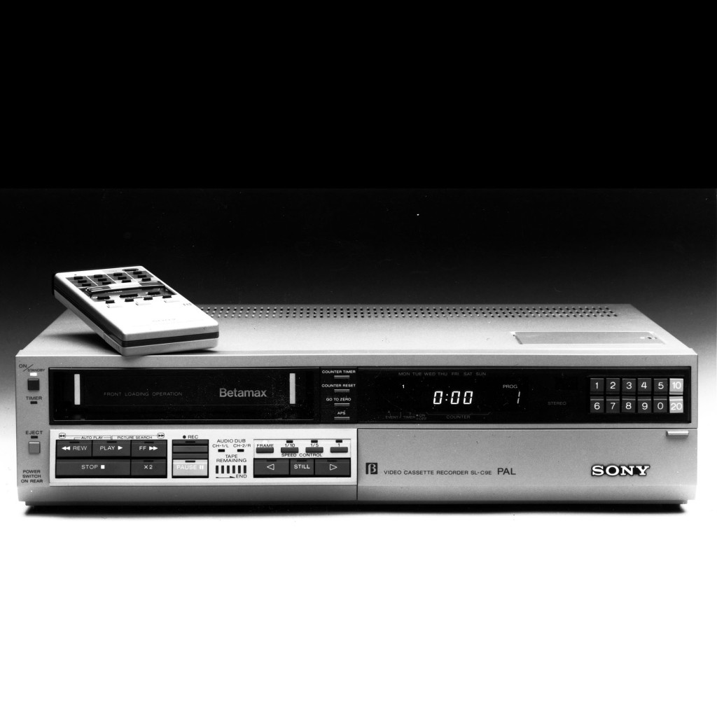 Videoformatet Betamax lanserades i mitten av 1970-talet, men fick ett mindre uppsving i Sverige först under 1980-talet – för att sedan förlora "videokriget" mot VHS-formatet.